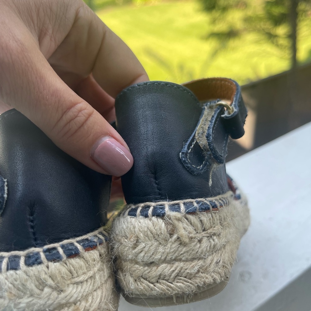 Gorgeous Toni Pons Girls Espadrilles! 29 and 30 - Picture 4 of 13
